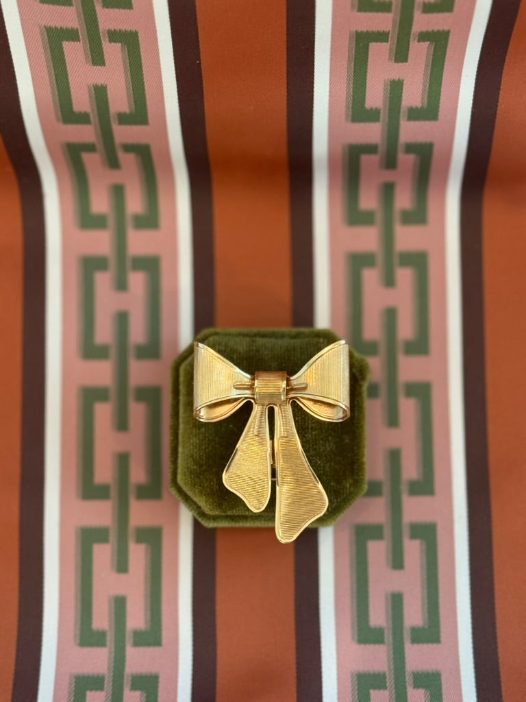 Vintage Bow Brooch