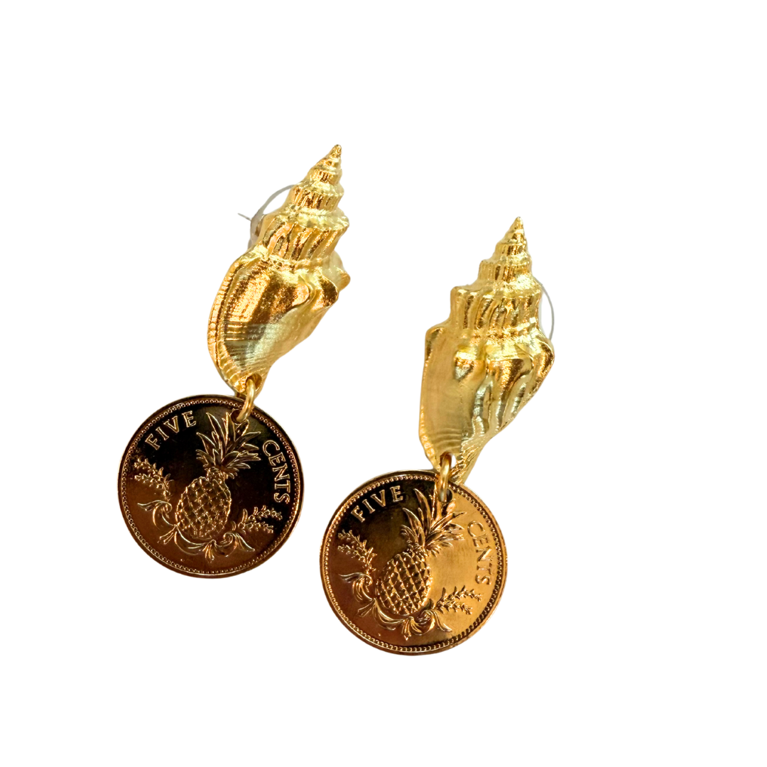 Vintage 1980-90s Gold Tone Shell Coin Earrings