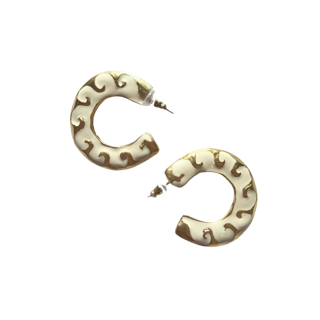 Vintage 1980-90s Gold and Cream Enamel Hoop Earrings