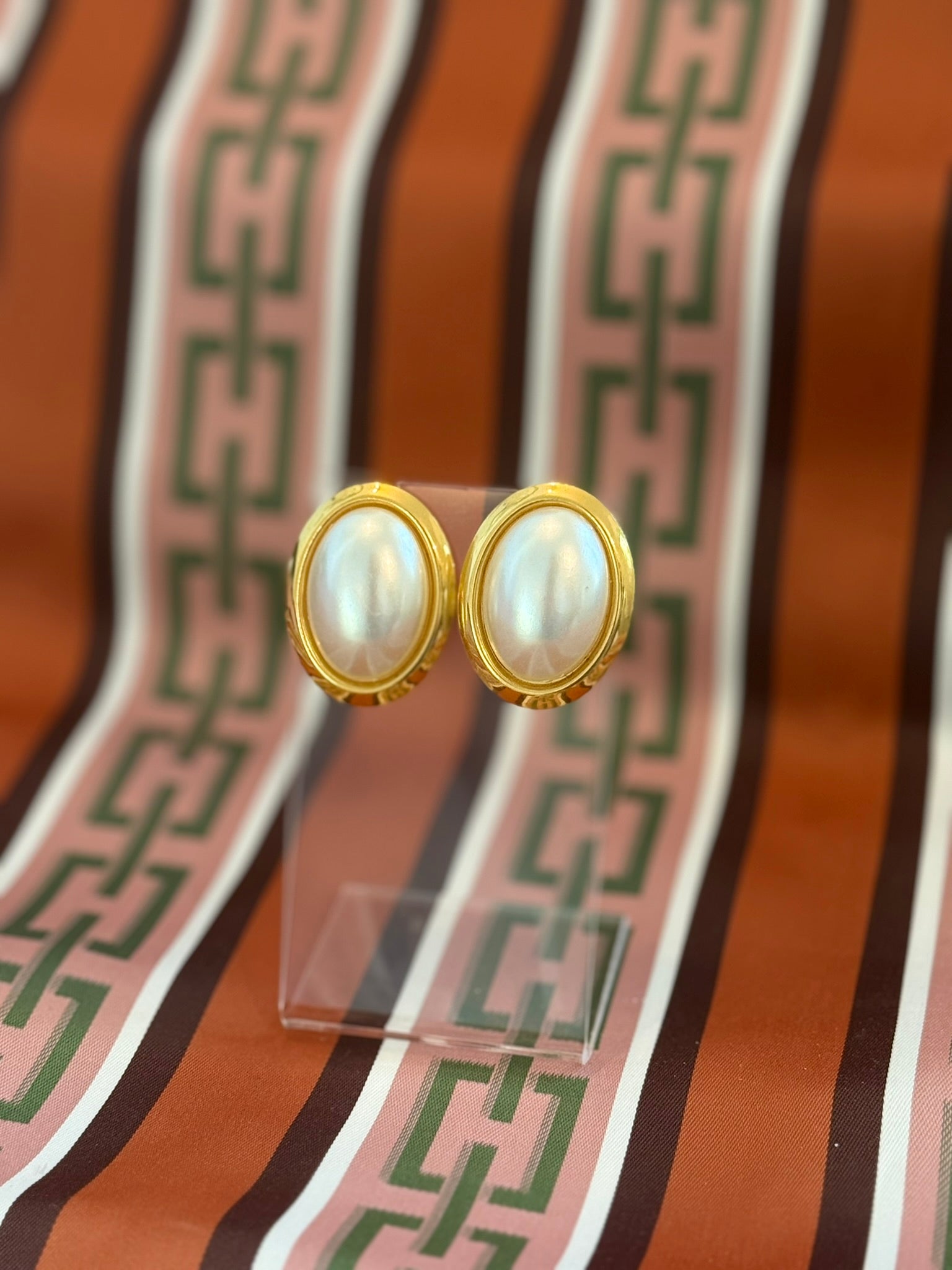 Vintage Gold and Pearl Oval Earrings