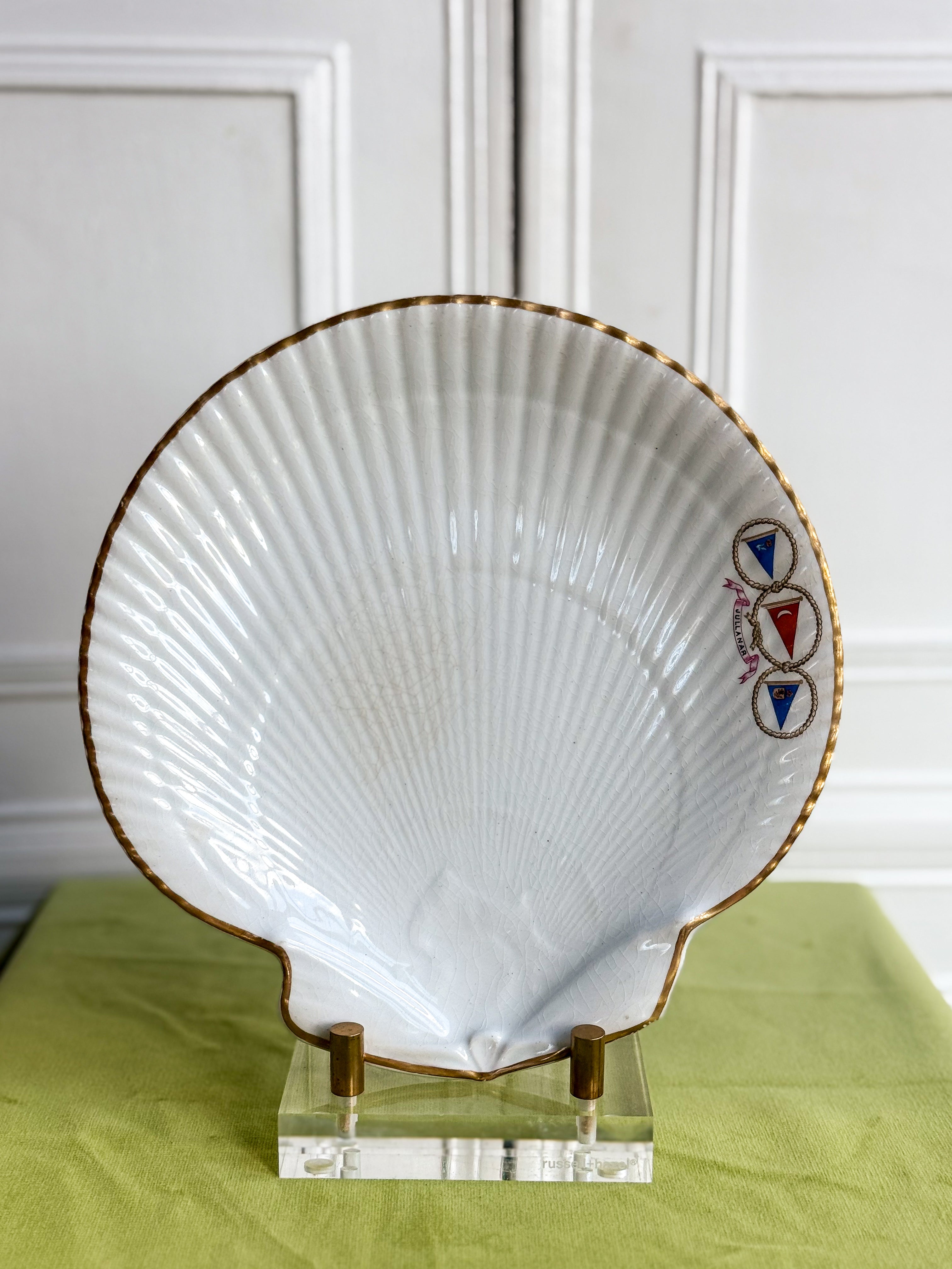 Antique Wedgwood Gilt Nautilus Shell Plate – Custom Maritime Crest for Yacht "Jullanar" (c. 1875)