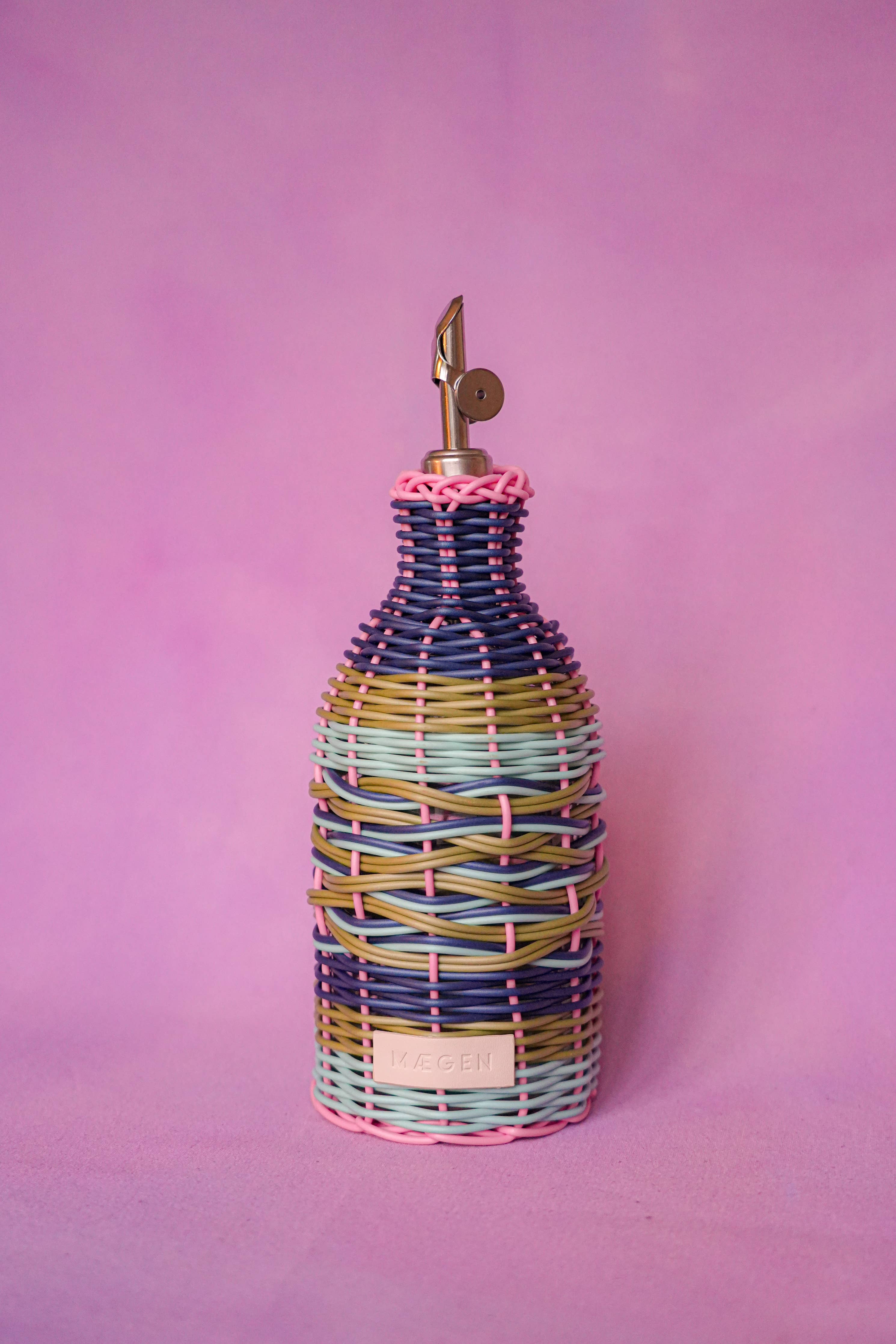 Oil Pourer - Pink/Navy